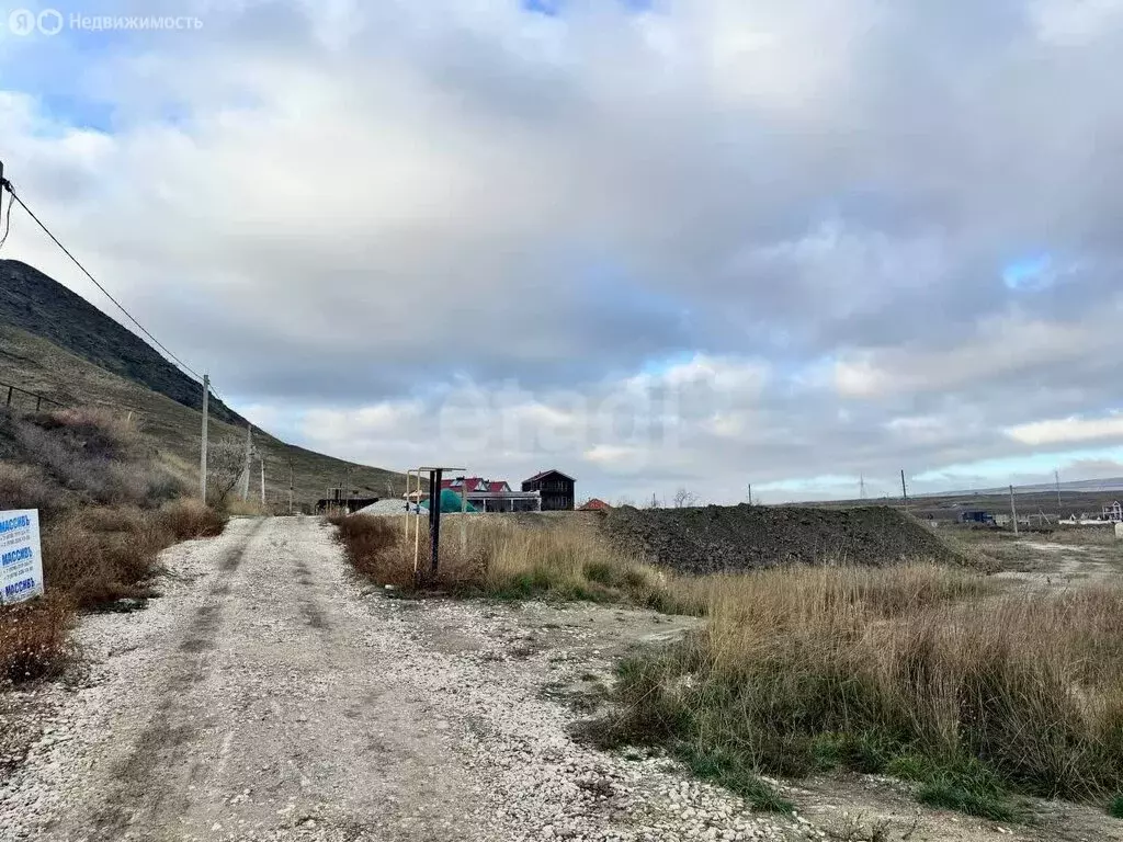 Участок в Республика Крым, муниципальный округ Феодосия, посёлок ... - Фото 2