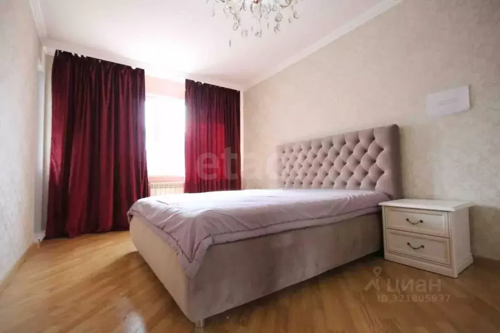 3-к кв. Ямало-Ненецкий АО, Новый Уренгой Ленинградский просп., 8Б ... - Фото 1