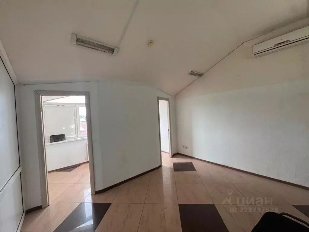 Офис в Краснодарский край, Краснодар ул. Имени Калинина (25 м) - Фото 0