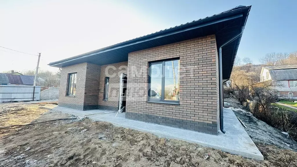 Дом в Курская область, Курск ул. Нижняя Луговая, 77 (97 м) - Фото 2
