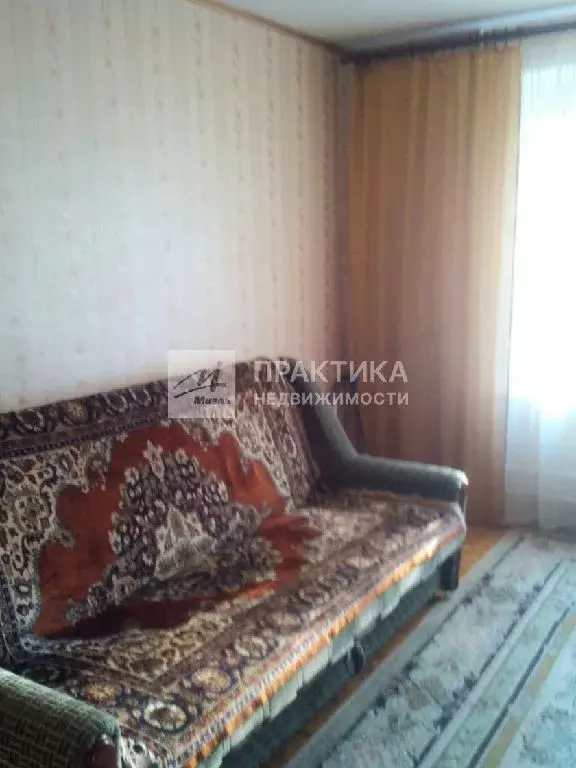 Продается 1-комнатная квартира - Фото 1