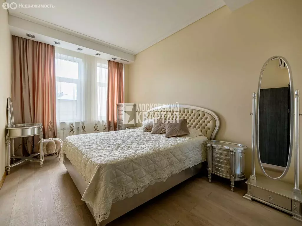 3-комнатная квартира: Москва, Старопименовский переулок, 10 (121 м) - Фото 1