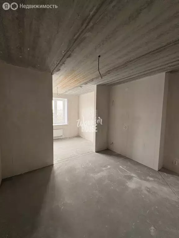 Квартира-студия: Тюмень, улица Республики, 204к12 (30.8 м) - Фото 2