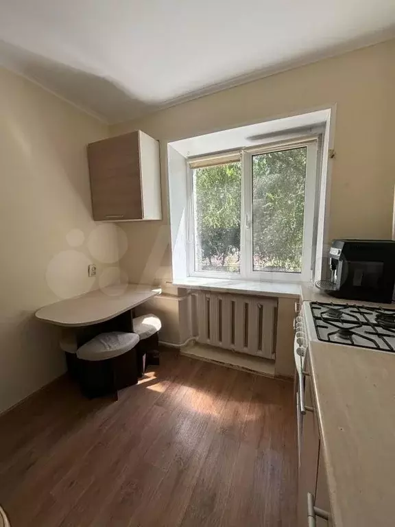 2-к. квартира, 42 м, 2/4 эт. - Фото 0