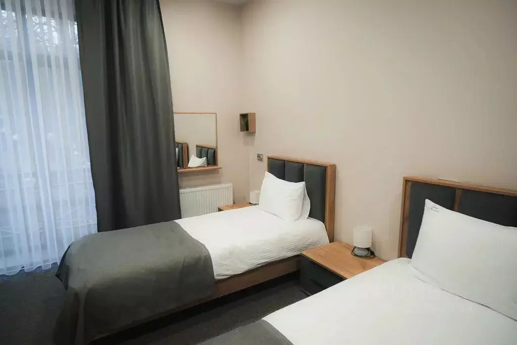 Комната Карачаево-Черкесия, Зеленчукский район, с. Архыз ул. ... - Фото 2