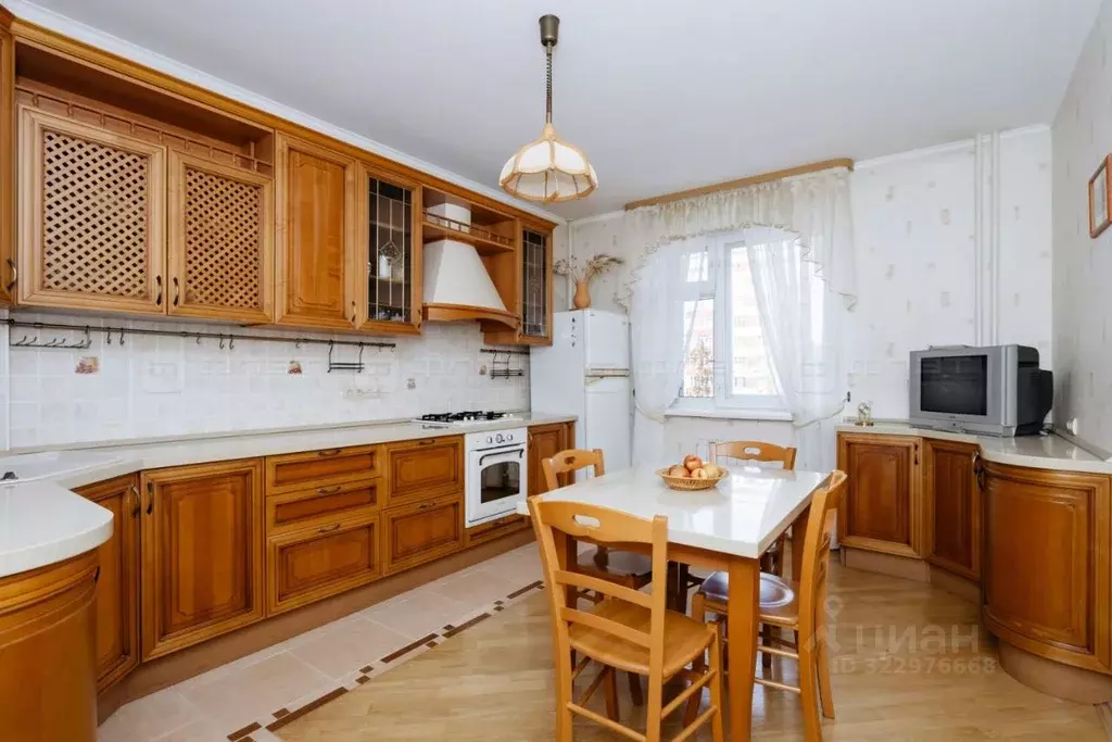 3-к кв. Татарстан, Казань ул. Академика Губкина, 30б (88.5 м) - Фото 1