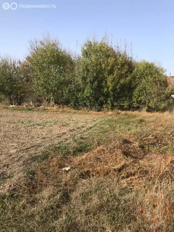 Участок в село Укромное, Октябрьская улица, 134 (6 м) - Фото 1