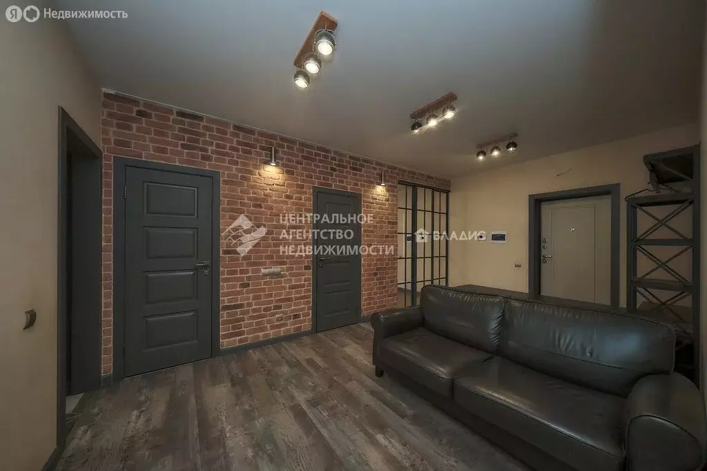 2-комнатная квартира: Рязань, улица Гоголя, 41 (79.8 м) - Фото 1