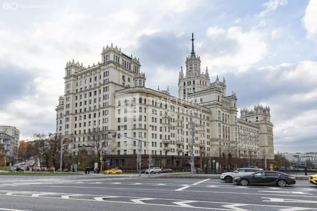 3-комнатная квартира: Москва, Серебрянический переулок, 8 (87.5 м) - Фото 1