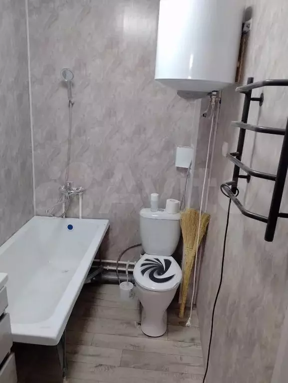 Квартира-студия, 40 м, 3/3 эт. - Фото 1