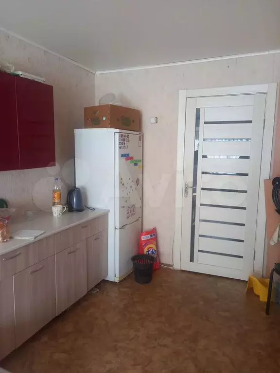 Комната 17,5 м в 5-к., 2/4 эт. - Фото 0