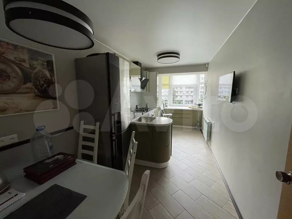 3-к. квартира, 70 м, 3/6 эт. - Фото 1