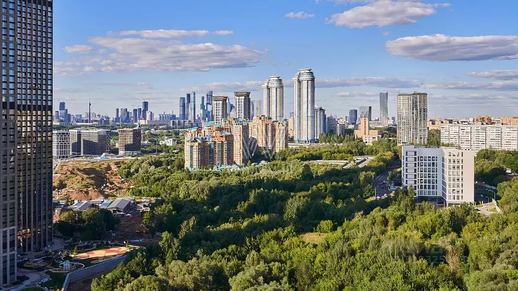 4-к кв. Москва Мосфильмовская ул., 88к2с6 (117.0 м) - Фото 0