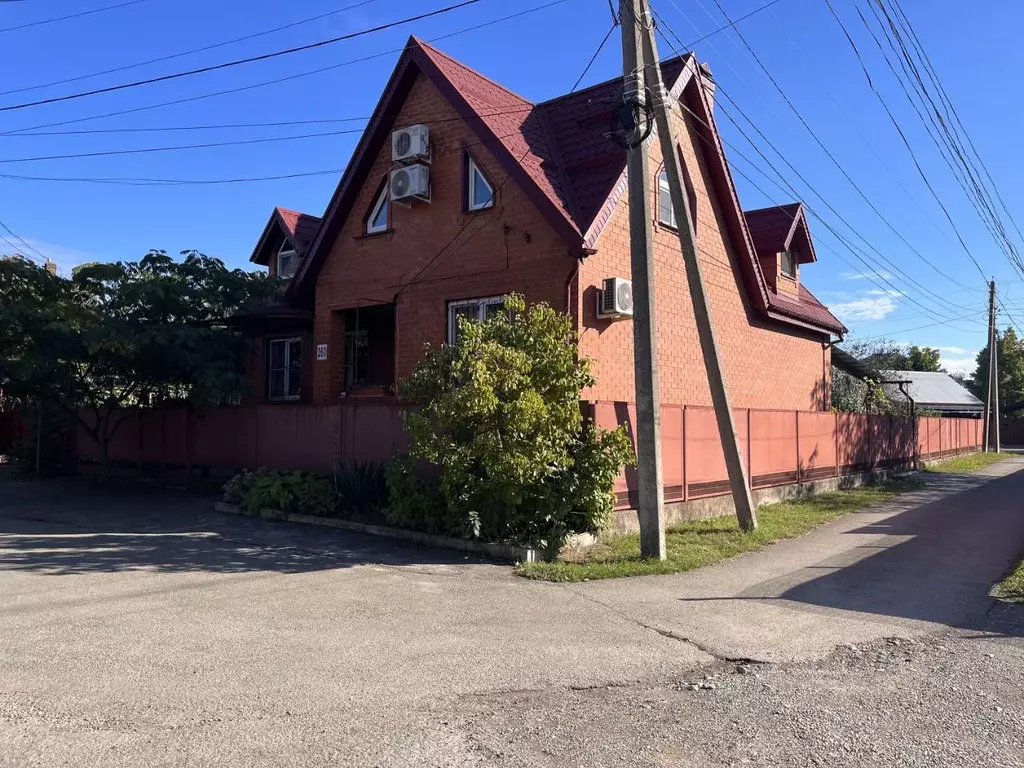 Дом в Адыгея, Майкоп ул. Пирогова, 267 (304 м) - Фото 1