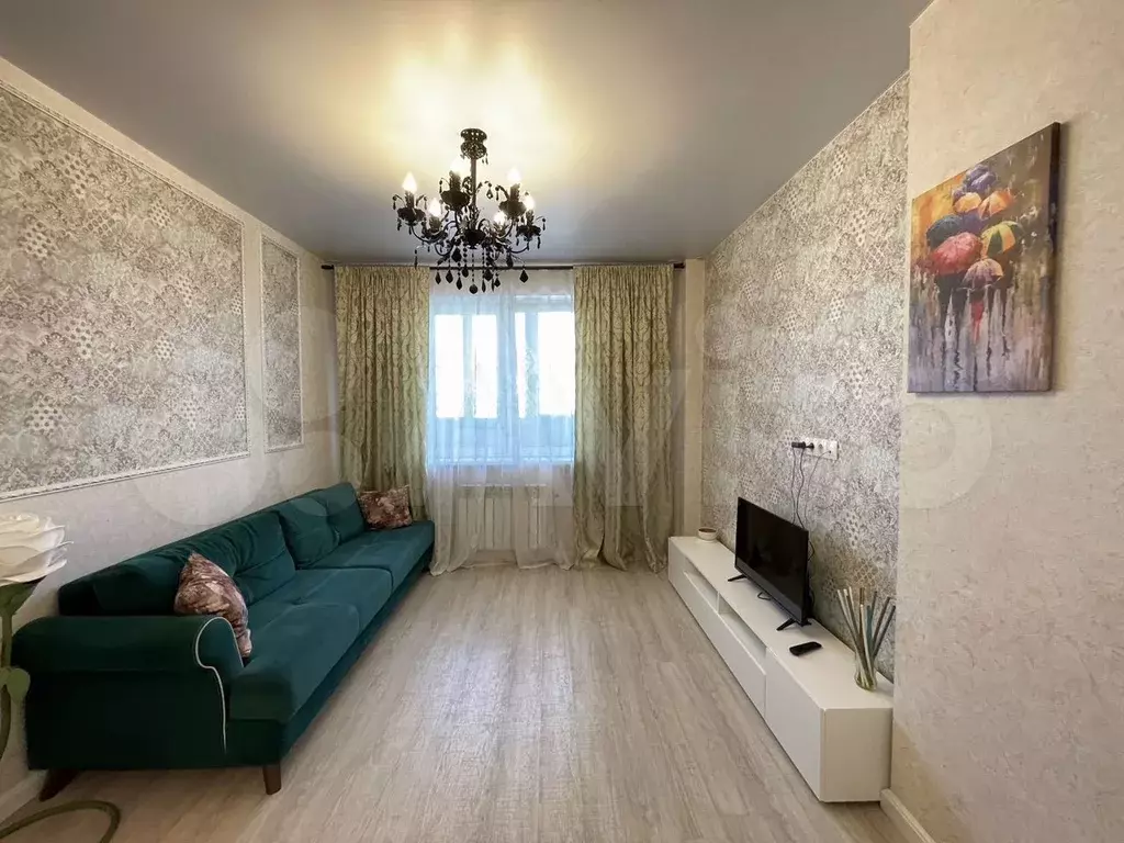 2-к. квартира, 40 м, 7/26 эт. - Фото 0