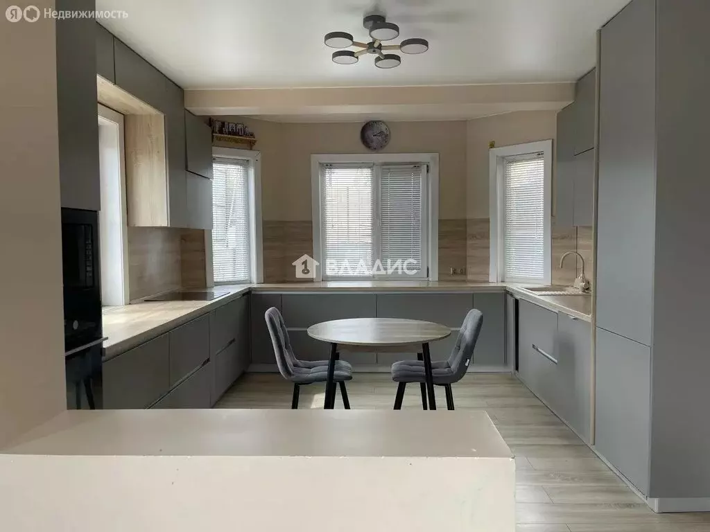 Дом в Улан-Удэ, микрорайон Забайкальский, улица Шукшина, 5Б (99 м) - Фото 1