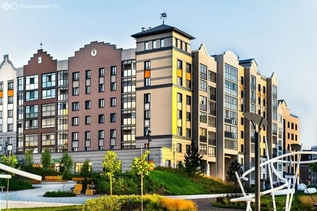 2-комнатная квартира: село Первомайский, ЖК Знак (61 м) - Фото 1