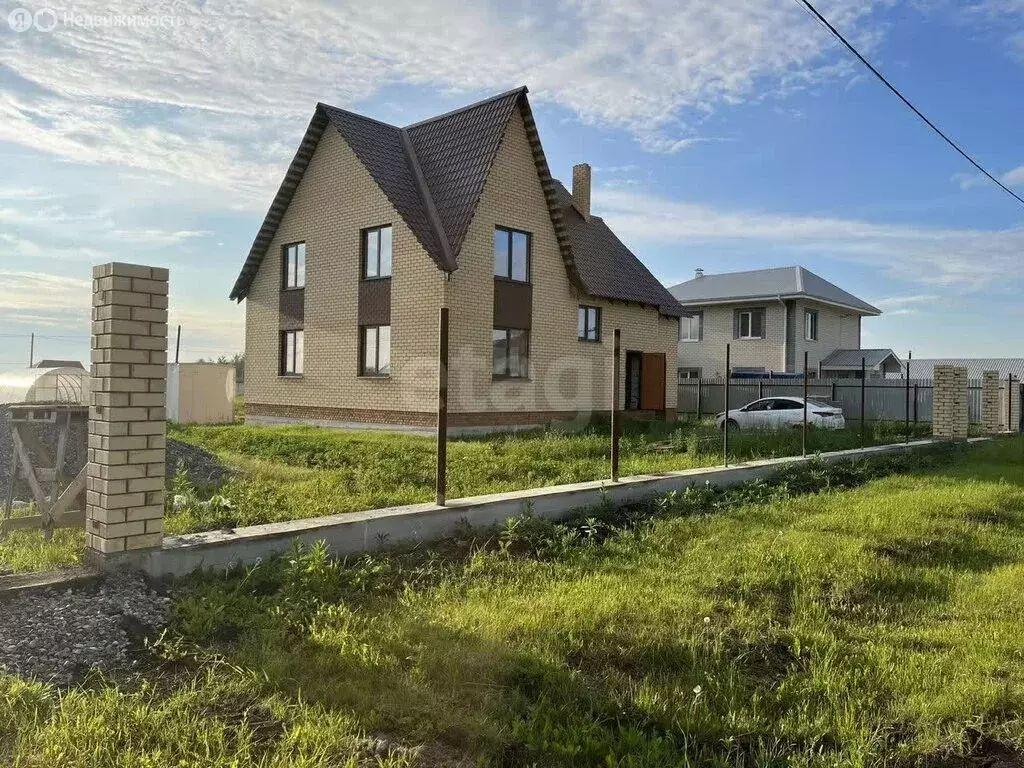 Дом в село Каменка, Зимняя улица (260 м) - Фото 2