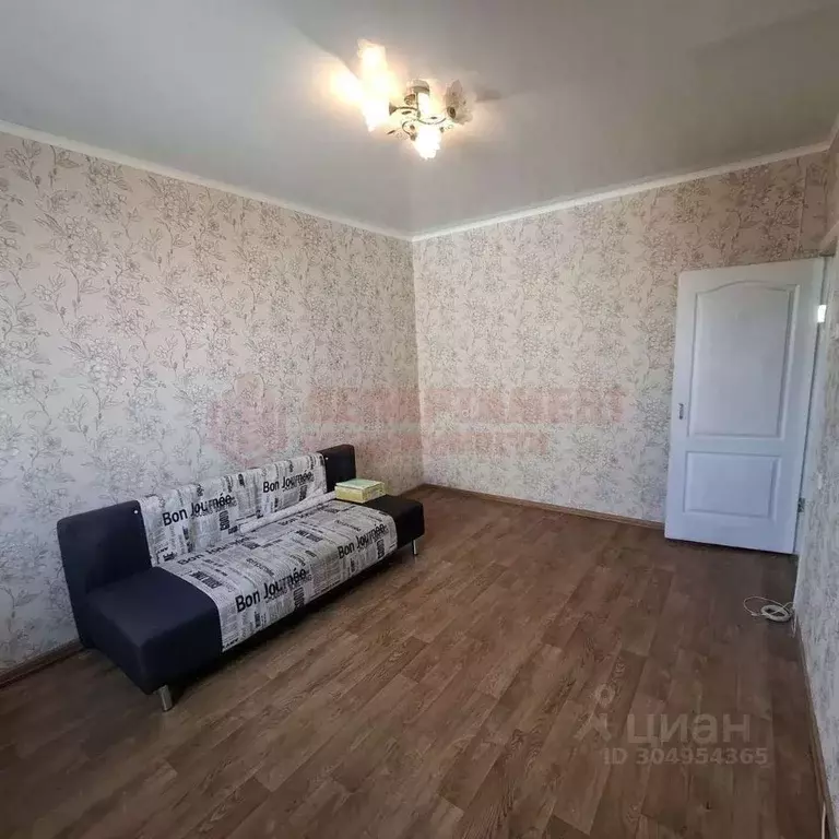 2-к кв. Астраханская область, Астрахань ул. Куликова, 79к1 (63.6 м) - Фото 2