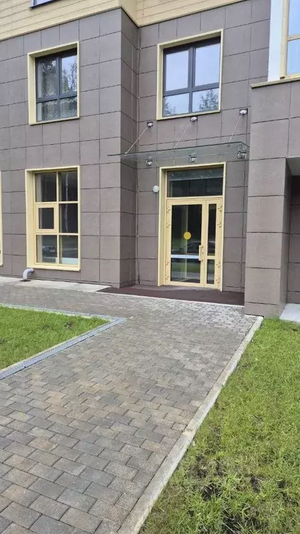 Помещение свободного назначения в Пермский край, Пермь ул. Докучаева, ... - Фото 1