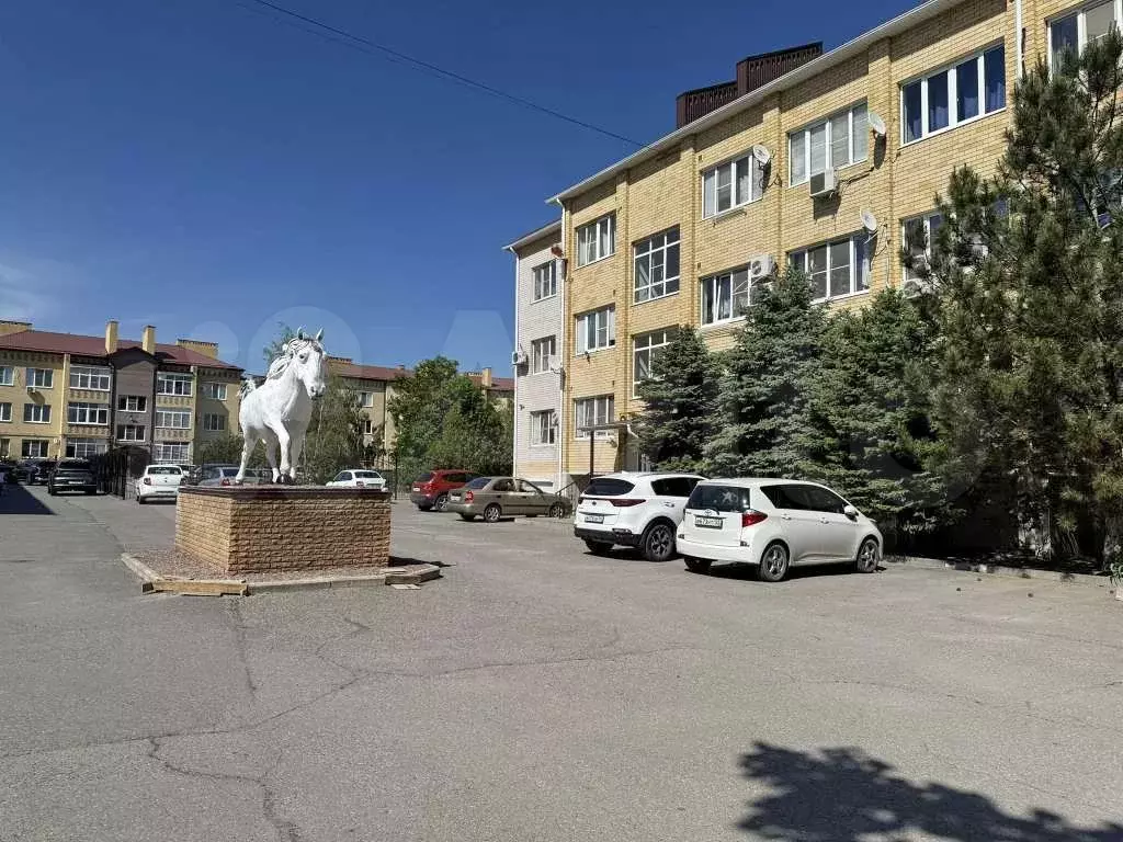 1-к. квартира, 45 м, 3/3 эт. - Фото 0
