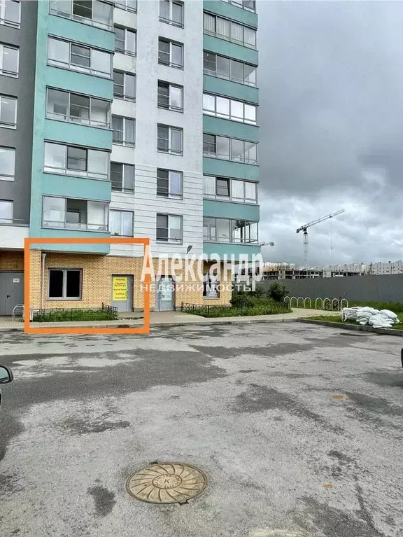 Торговая площадь в Санкт-Петербург ул. Тамбасова, 3к1 (100 м) - Фото 2