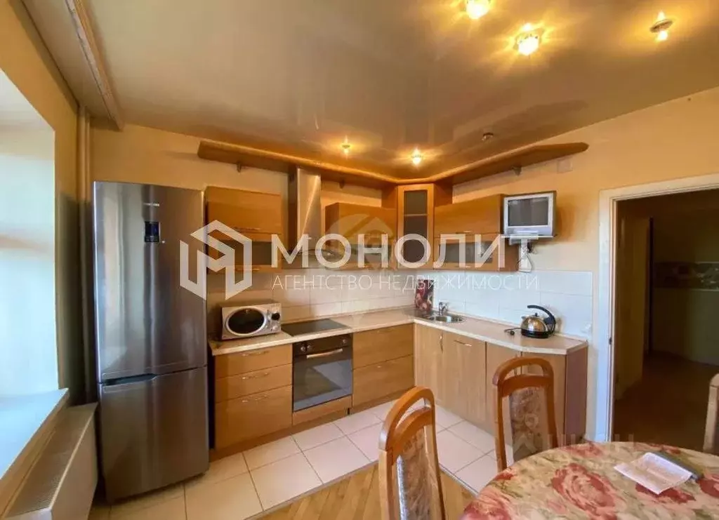 3-к кв. Белгородская область, Старый Оскол Степной мкр, 9 (98.4 м) - Фото 1