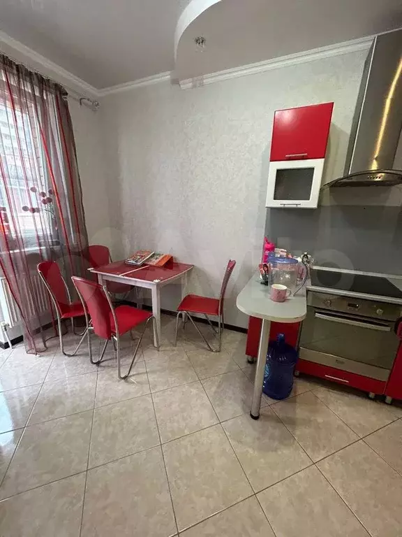 1-к. квартира, 40 м, 5/5 эт. - Фото 1