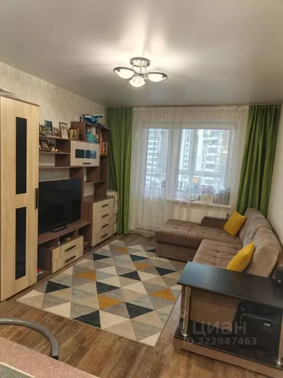 2-к кв. Кировская область, Киров ул. Энтузиастов, 15 (52.8 м) - Фото 1