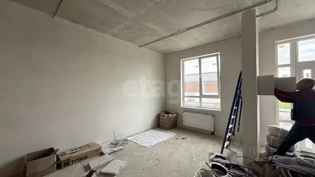 Офис в Крым, Симферопольский район, с. Мирное ул. Славы (52 м) - Фото 1