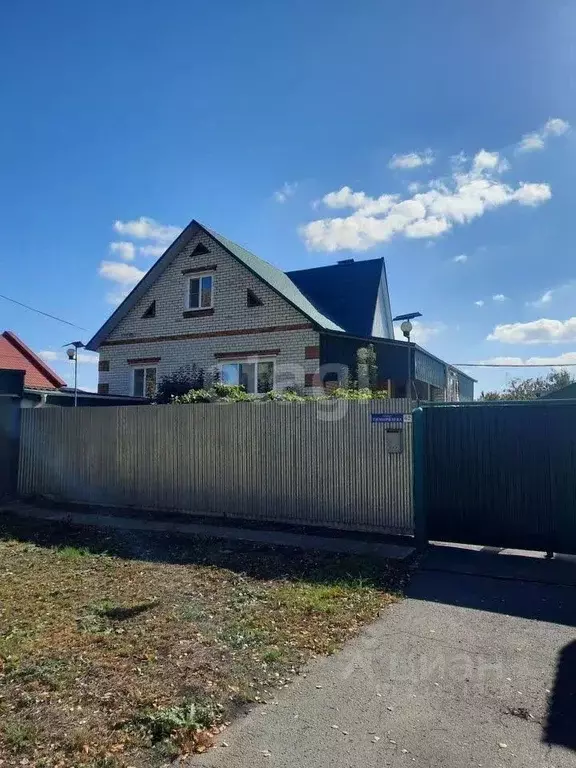 Дом в Белгородская область, Шебекино ул. Тимирязева (230 м) - Фото 1