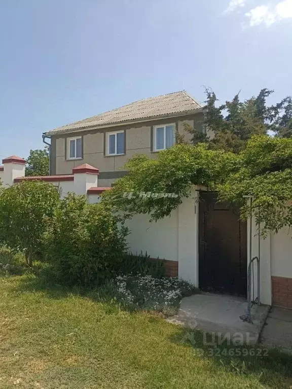 Дом в Крым, Симферопольский район, Пожарское с/пос, с. Демьяновка  ... - Фото 1