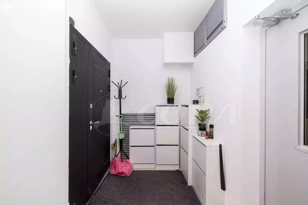 3-комнатная квартира: Тюмень, улица Мельникайте, 30 (106.4 м) - Фото 0