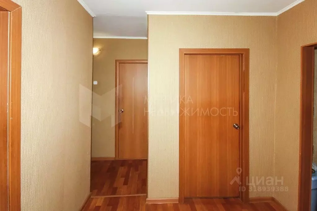 3-к кв. Тюменская область, Тюмень Авторемонтная ул., 21а (58.2 м) - Фото 0