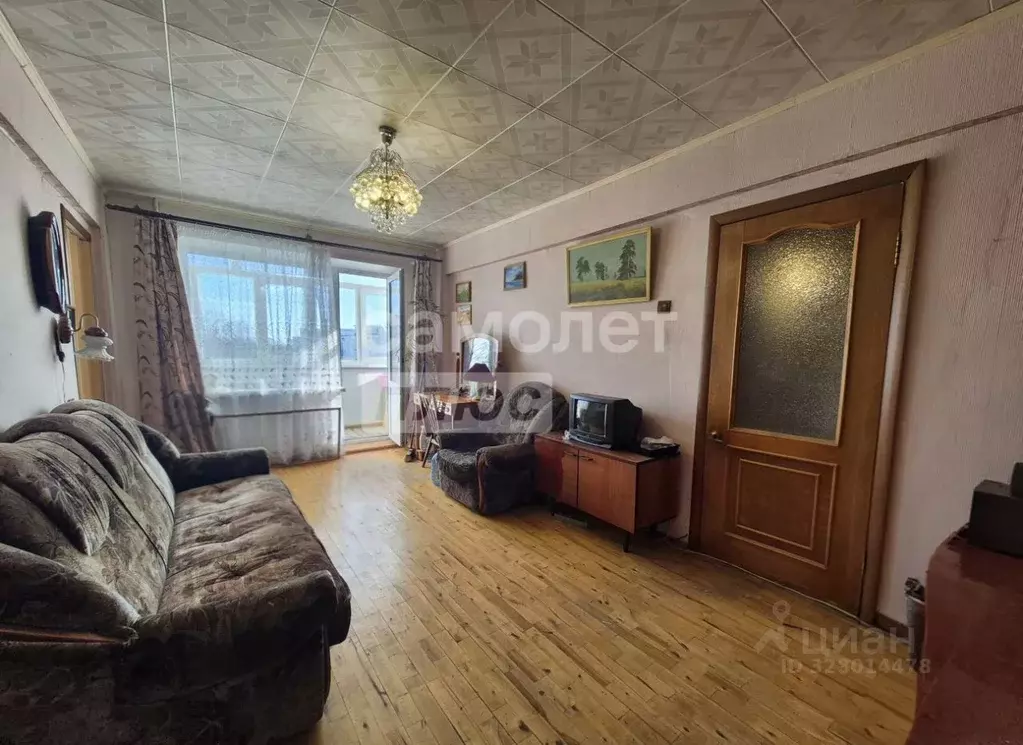 4-к кв. Калужская область, Сухиничи ул. 70 лет Великого Октября, 8 ... - Фото 1