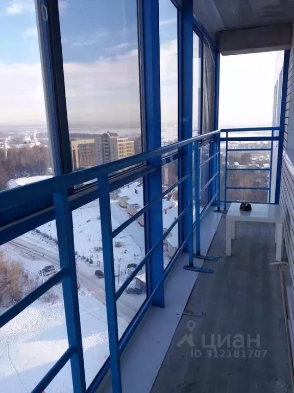 1-к кв. Татарстан, Елабуга просп. Нефтяников, 68 (50.0 м) - Фото 1