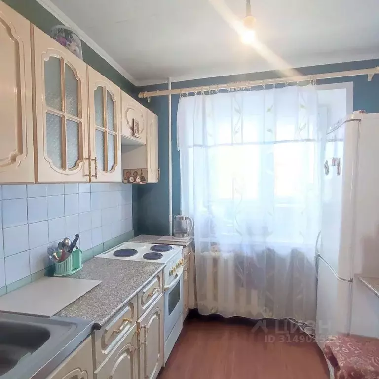 3-к кв. Коми, Сыктывкар ул. Морозова, 170 (56.0 м) - Фото 0