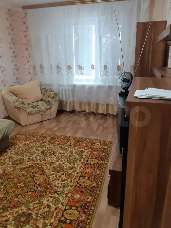 1-к. квартира, 37 м, 4/10 эт. - Фото 1