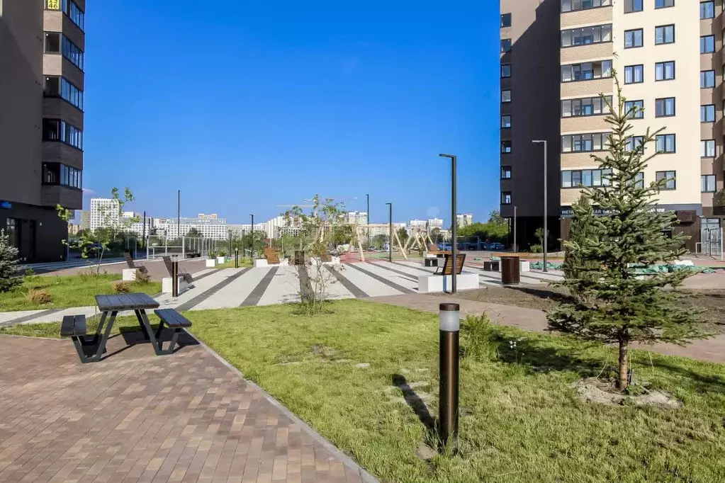 2-к кв. Тюменская область, Тюмень ул. 2-я Луговая, 24к3 (60.0 м) - Фото 1