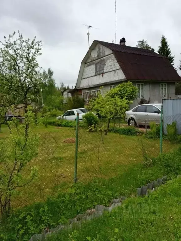 Дом в Ленинградская область, Выборгский район, Рощинское городское ... - Фото 1