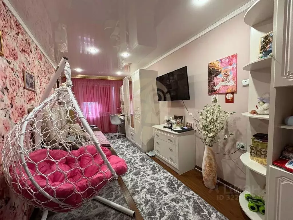 2-к кв. Белгородская область, Старый Оскол Весенний мкр,  (43.0 м) - Фото 0