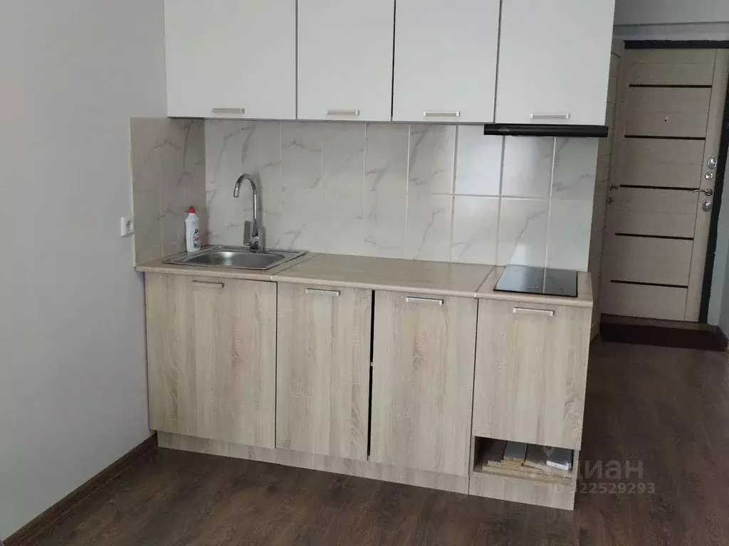 1-к кв. Ленинградская область, Кингисепп ул. Воровского, 50к2 (42.0 м) - Фото 2