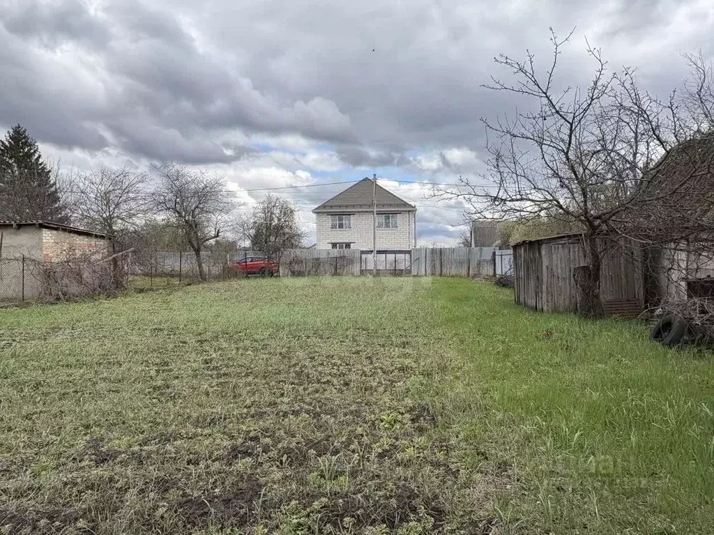 Участок в Воронежская область, Воронеж Заветы Мичурина СНТ, ул. ... - Фото 0