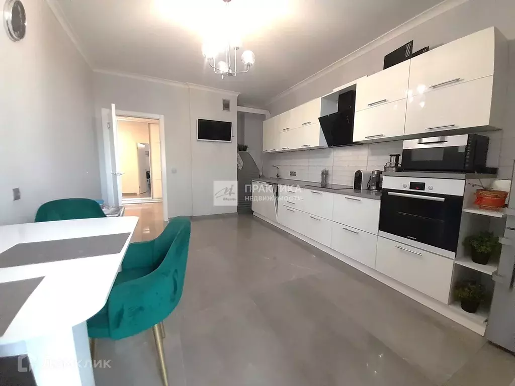 Продаётся 2-к квартира, 71.3 м - Фото 0