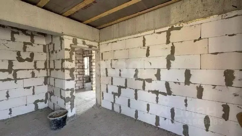 Дом в Крым, Симферополь ул. Межевая (400 м) - Фото 1