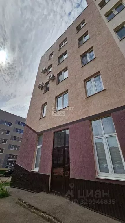 Студия Башкортостан, Октябрьский ул. Рахимьяна Насырова, 3 (22.6 м) - Фото 1