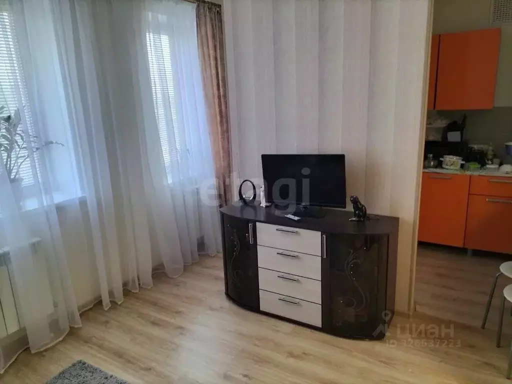 Студия Белгородская область, Шебекино ул. Есенина, 1А (28.0 м) - Фото 1