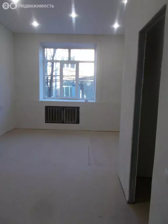 Квартира-студия: Шадринск, улица Луначарского, 50 (9.6 м) - Фото 1