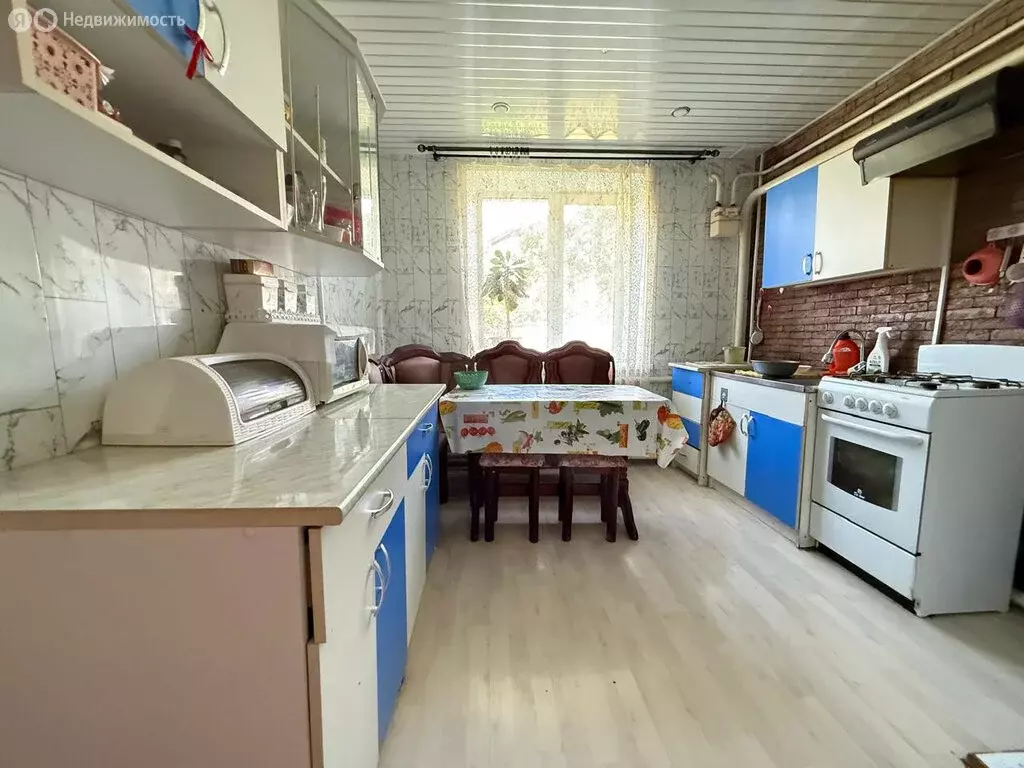 Дом в Свердловский район, Красноармейское сельское поселение, посёлок ... - Фото 1