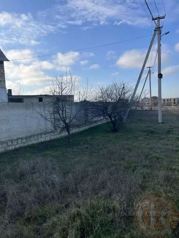 Участок в Крым, Евпатория городской округ, Заозерное пгт ул. ... - Фото 1